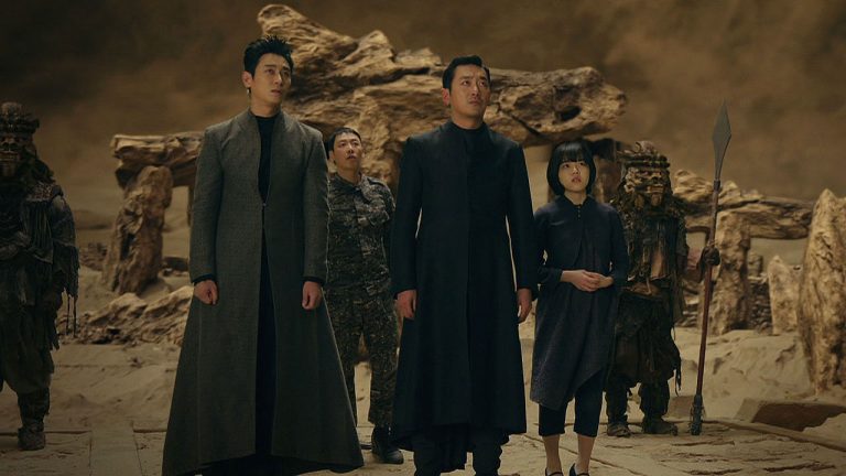Наедине с богами (2018)
